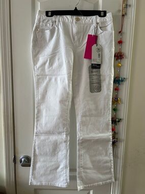 1822 Denim Women’s White Bootcut Jeans